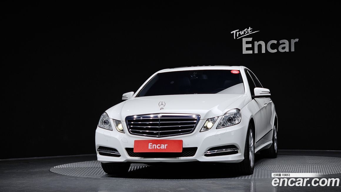 Mercedes-Benz E-Class 2013