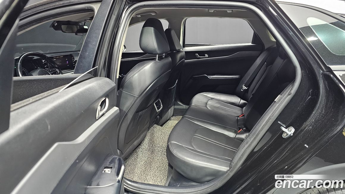 Kia K5 2021