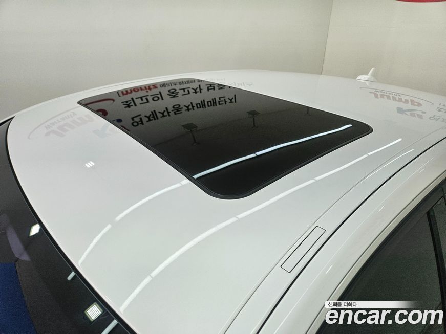 Mercedes-Benz E-Class 2013