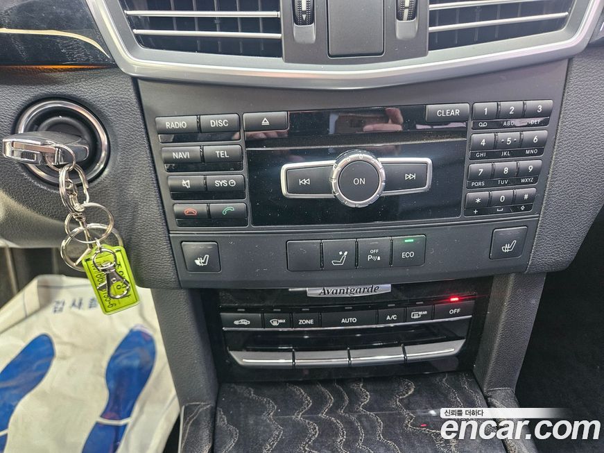 Mercedes-Benz E-Class 2013