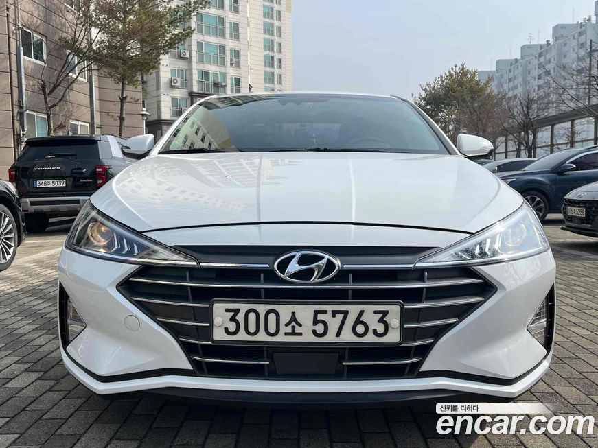 Hyundai AVANTE 2020