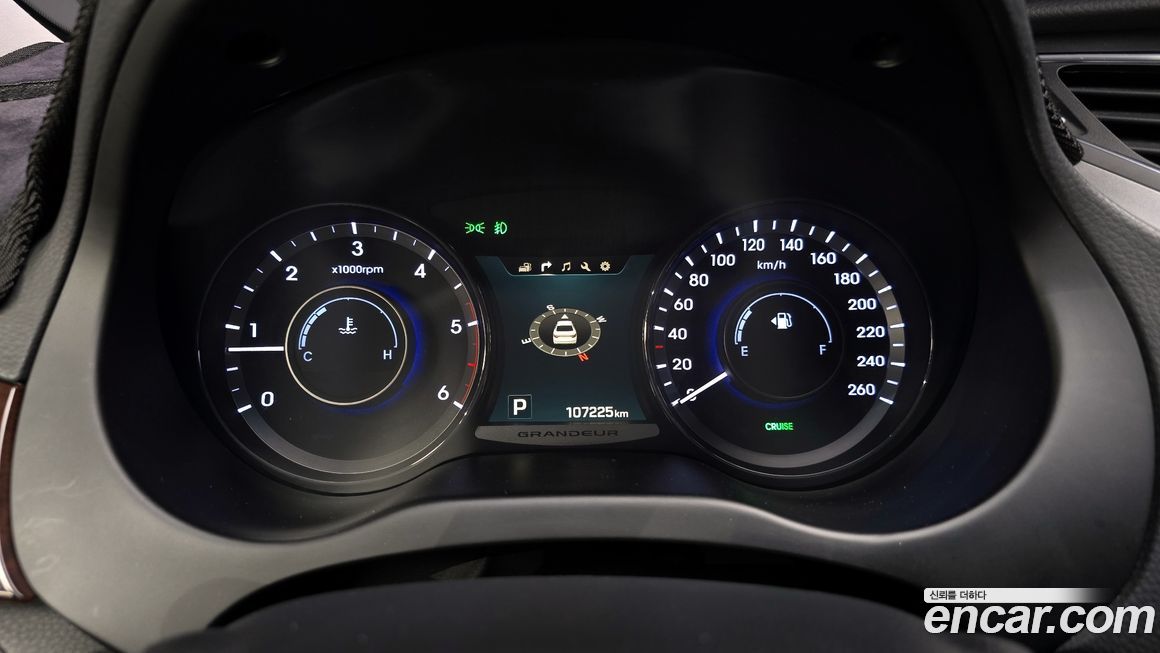 Hyundai Grandeur 2015