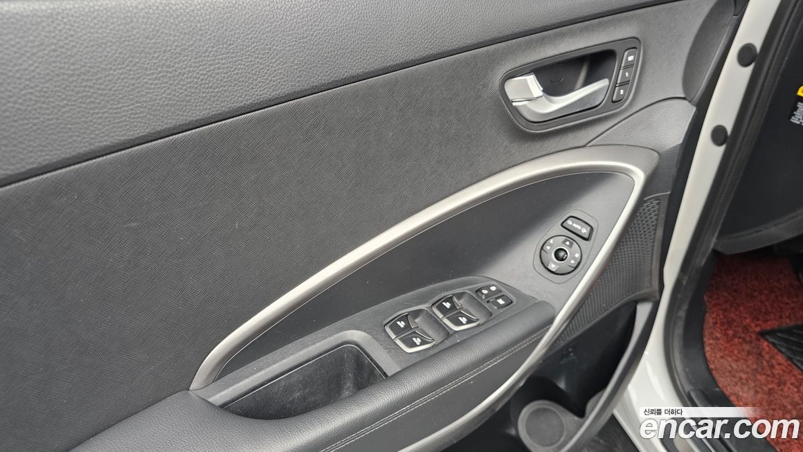 Hyundai Santafe 2015