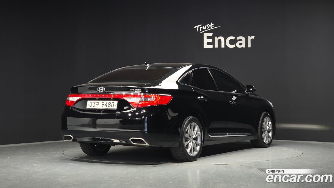 Hyundai Grandeur 2015