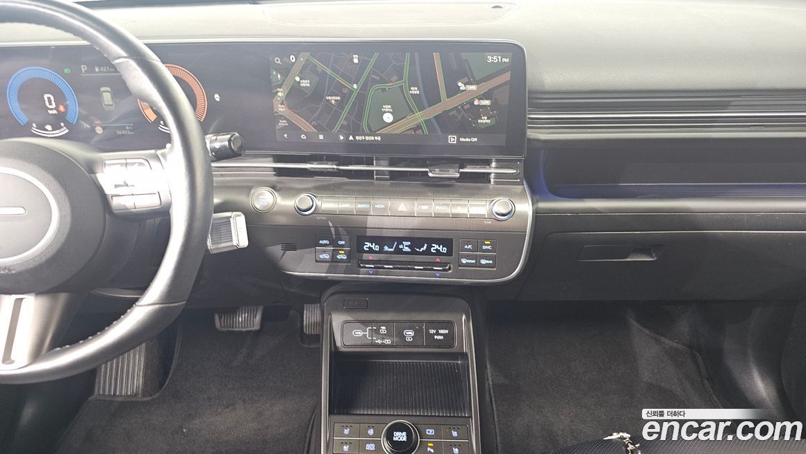 Hyundai Kona 2025