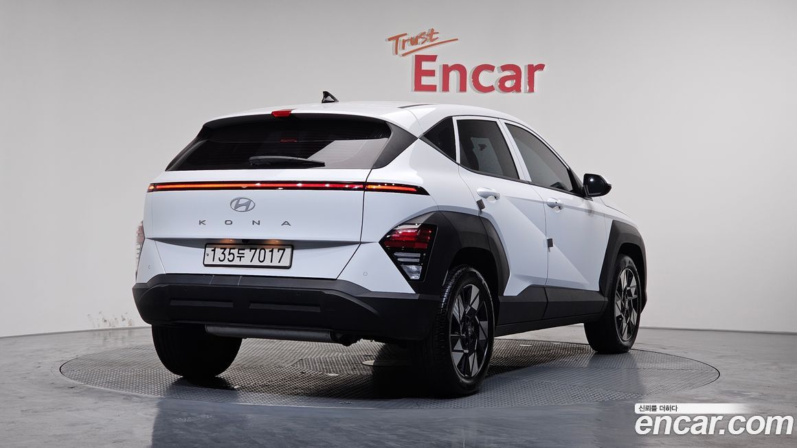 Hyundai Kona 2025