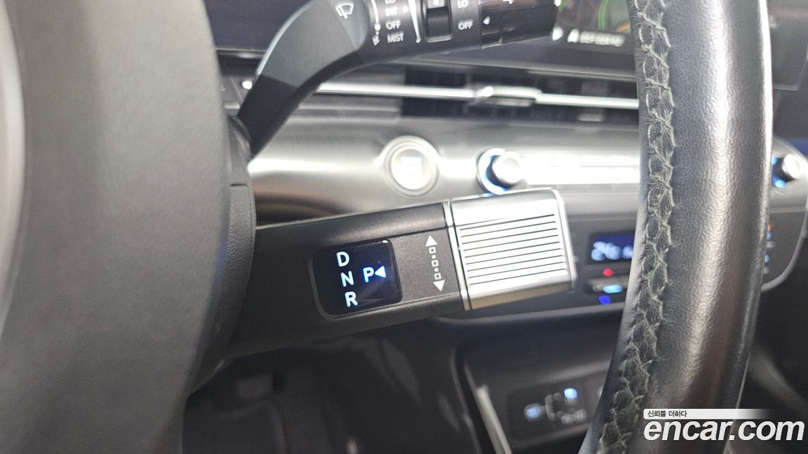 Hyundai Kona 2025