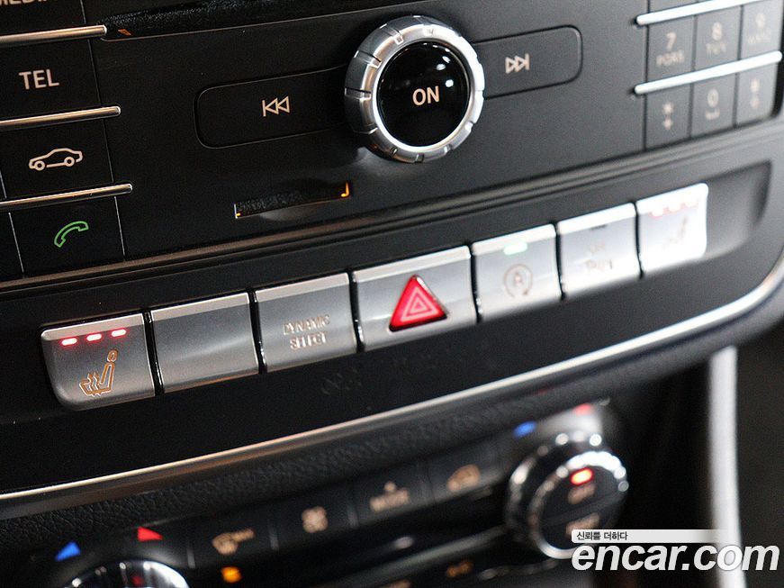 Mercedes-Benz GLA-Class 2019