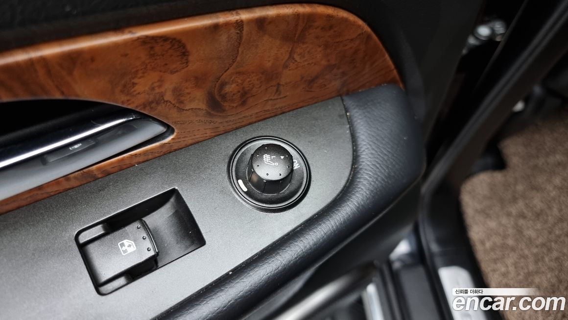 KG_Mobility_Ssangyong Rexton 2016