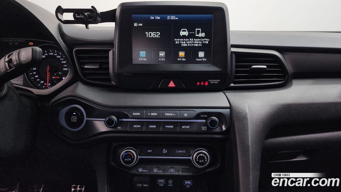 Hyundai Veloster 2019