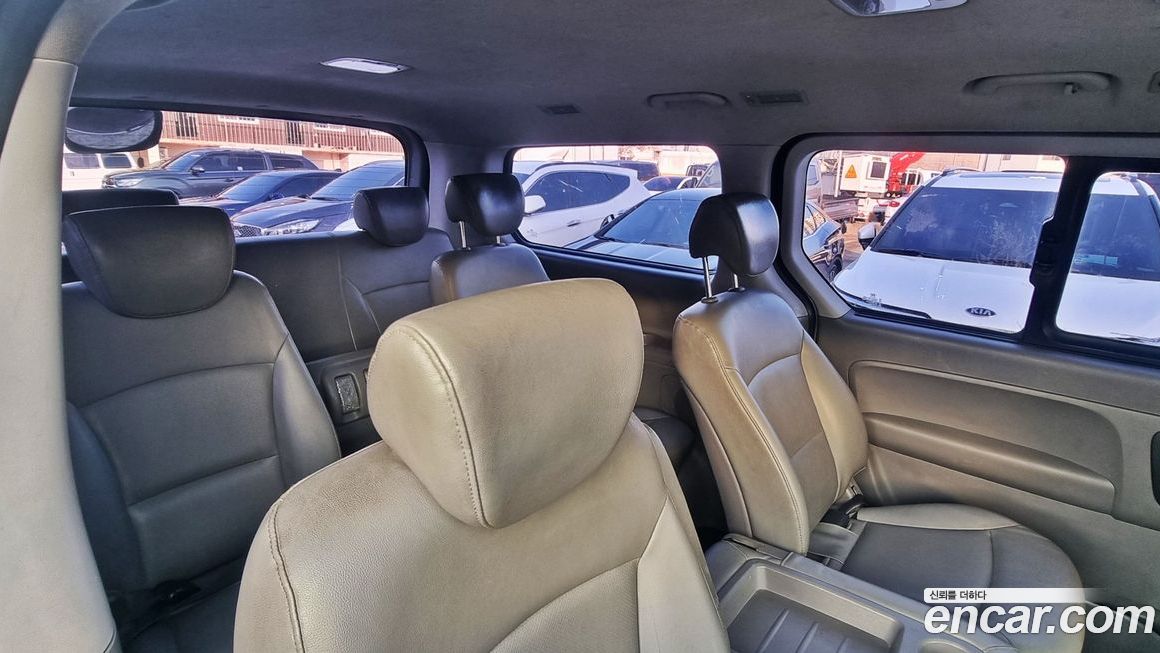 Hyundai Starex 2018