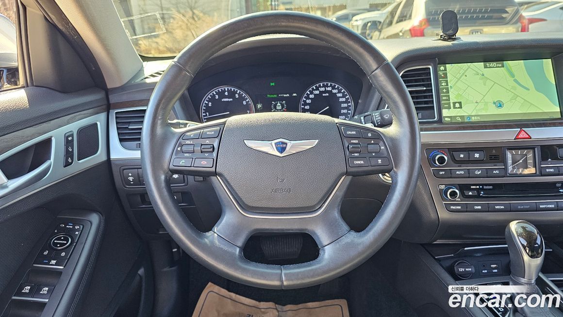 Hyundai Genesis 2014