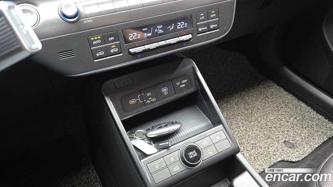 Hyundai Kona 2025