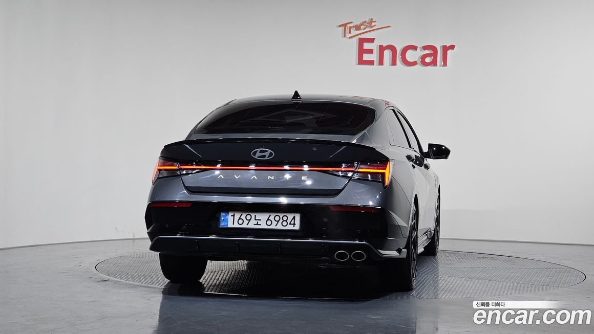 Hyundai AVANTE 2024