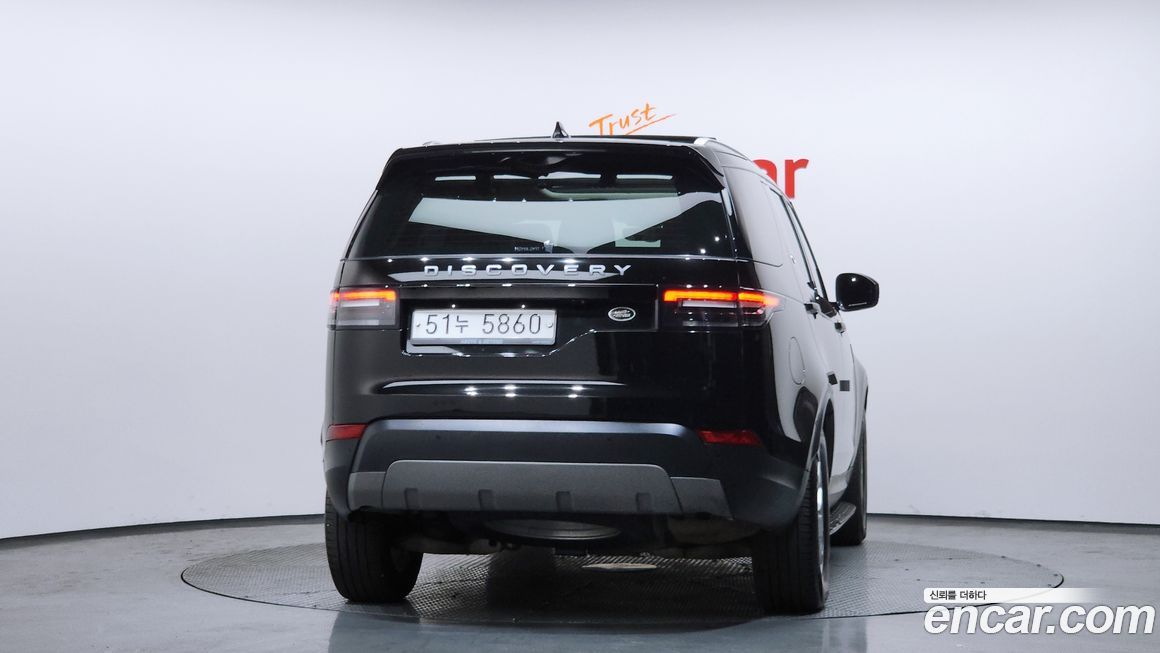 Land Rover Discovery 2018