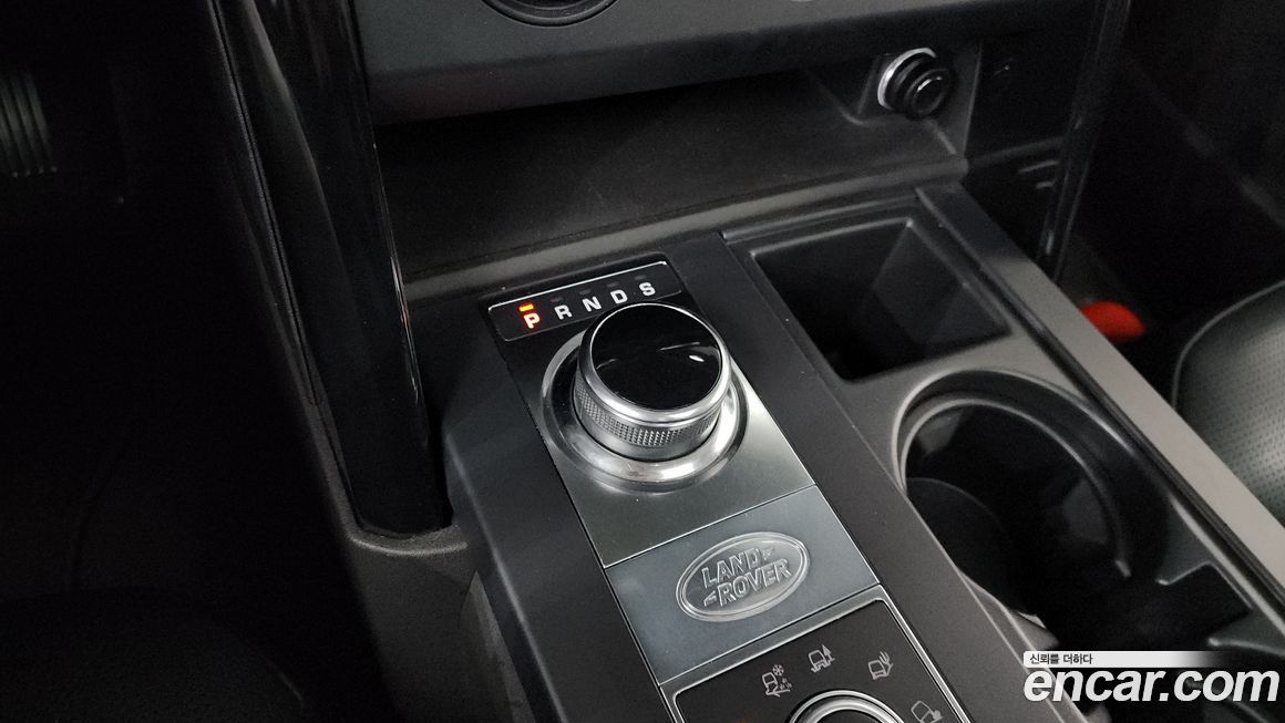 Land Rover Discovery 2018