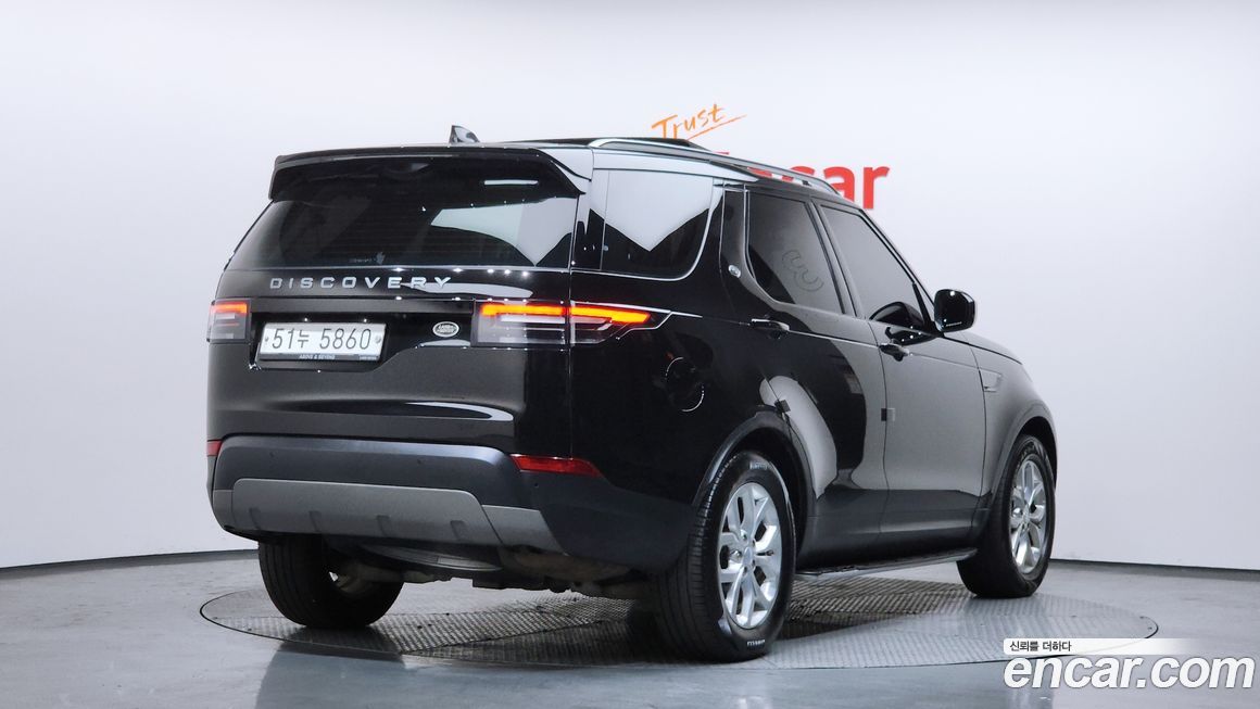 Land Rover Discovery 2018