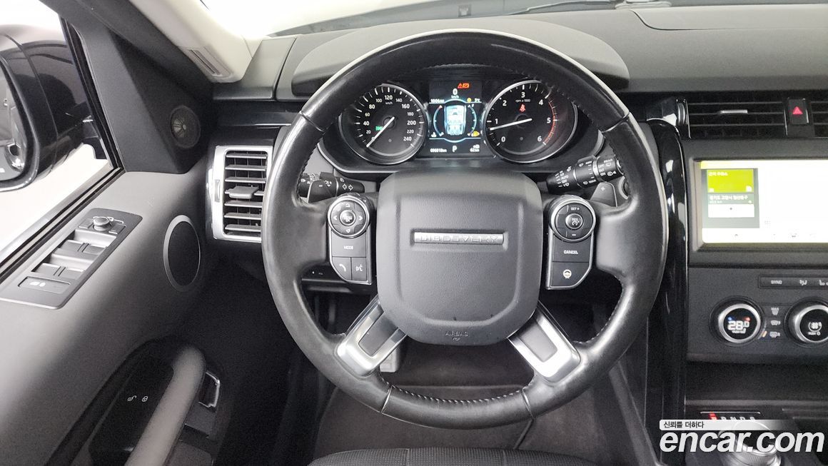 Land Rover Discovery 2018