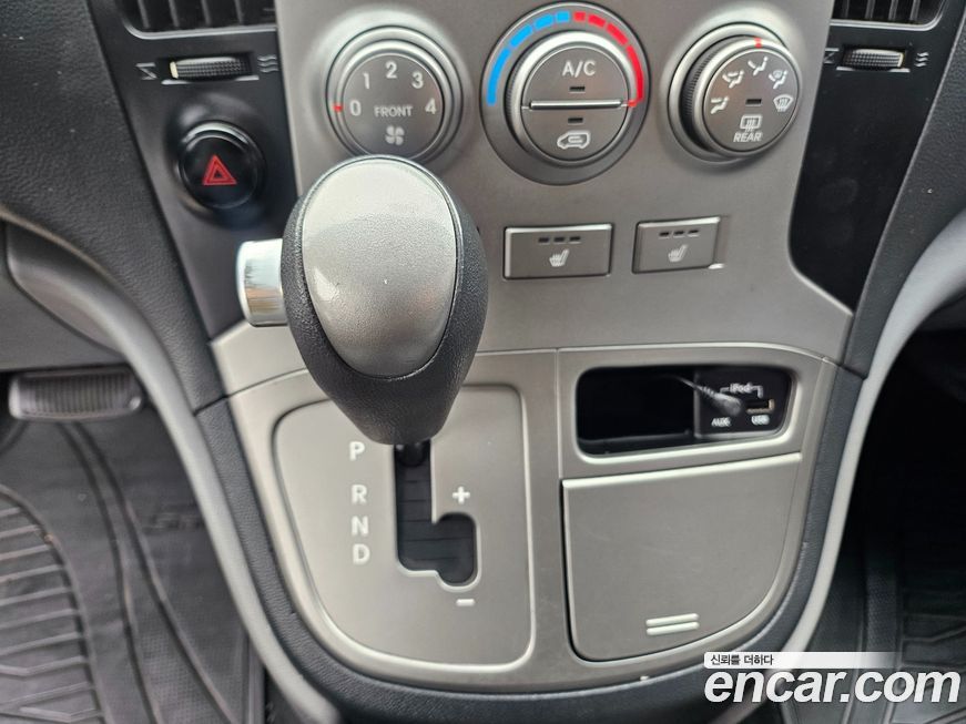 Hyundai Starex 2016