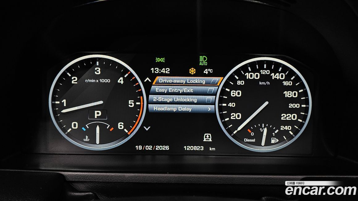 Land Rover Range Rover 2012