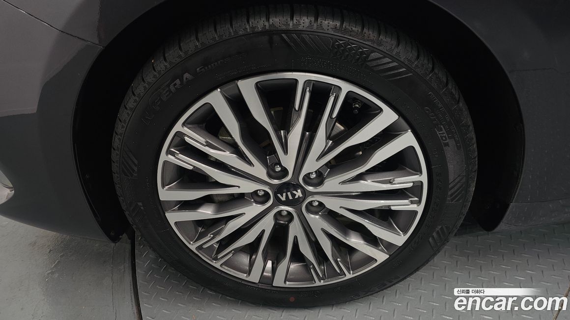 Kia K7 2020