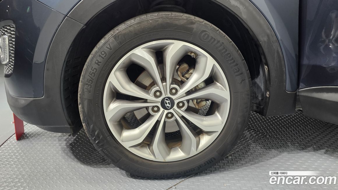 Hyundai Santafe 2015
