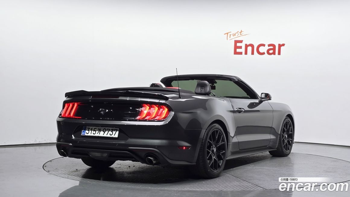 Ford Mustang 2018