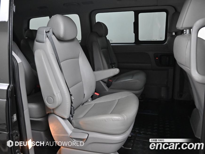 Hyundai Starex 2020