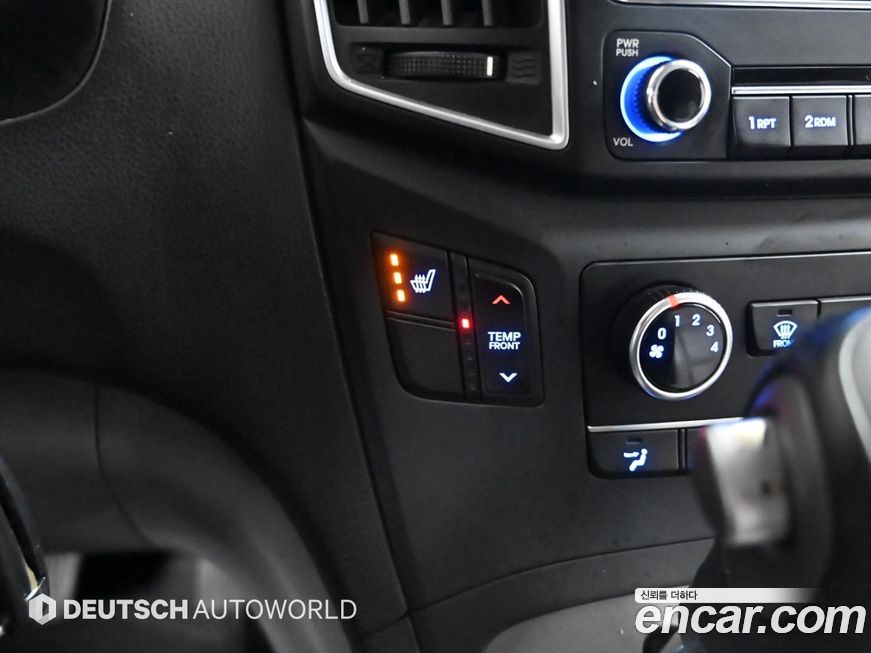 Hyundai Starex 2020