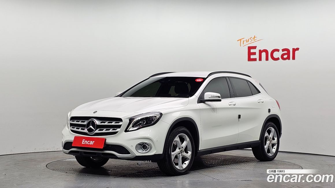 Mercedes-Benz GLA-Class 2018