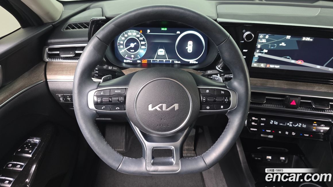 Kia K5 2023