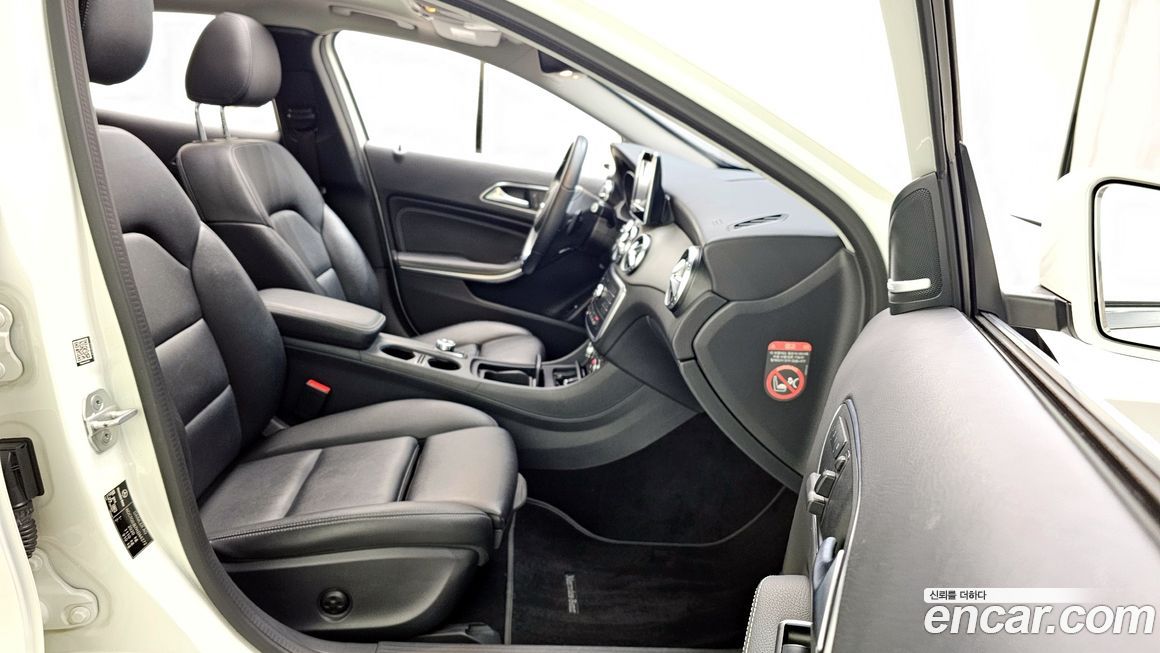 Mercedes-Benz GLA-Class 2017