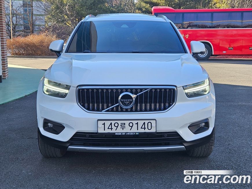 Volvo XC40 2021