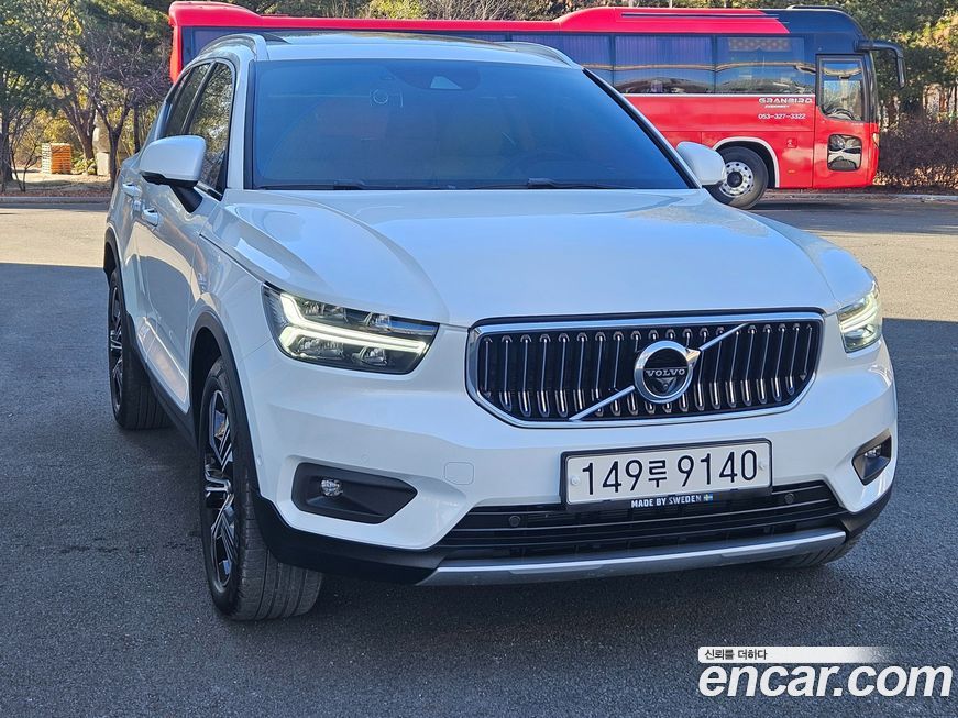 Volvo XC40 2021