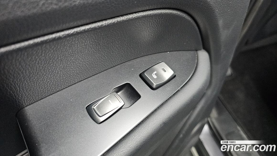 KG_Mobility_Ssangyong Rexton 2020