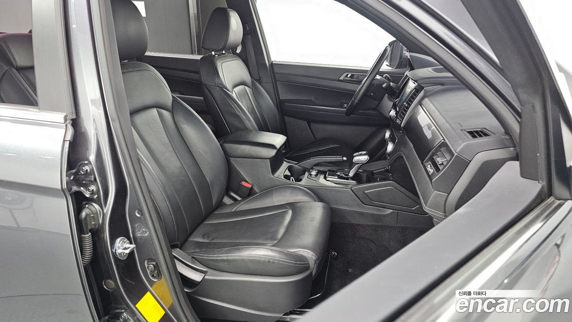 KG_Mobility_Ssangyong Rexton 2020