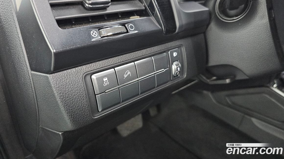 KG_Mobility_Ssangyong Rexton 2020