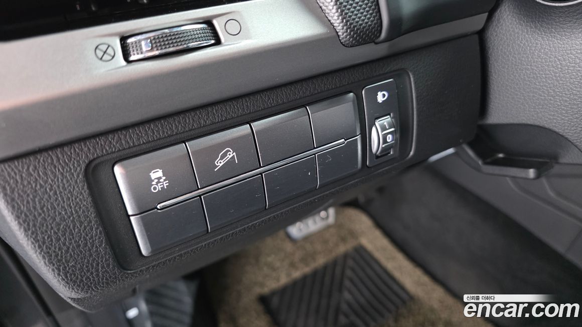 KG_Mobility_Ssangyong Rexton 2019