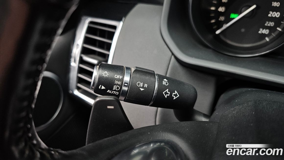 Land Rover Discovery 2018