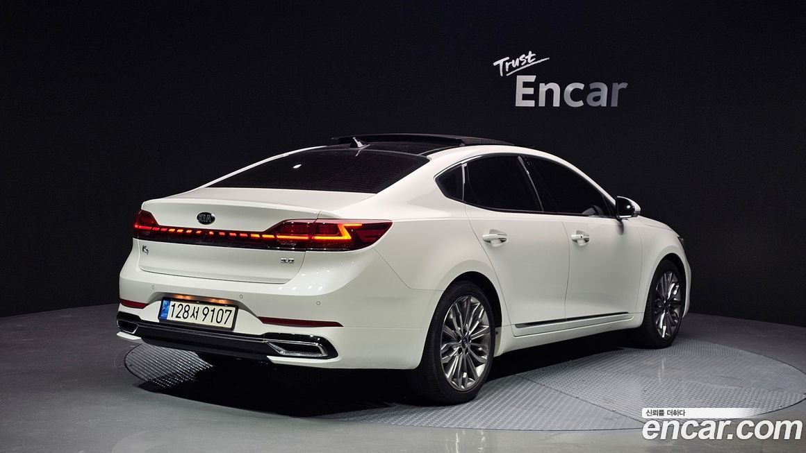Kia K7 2021