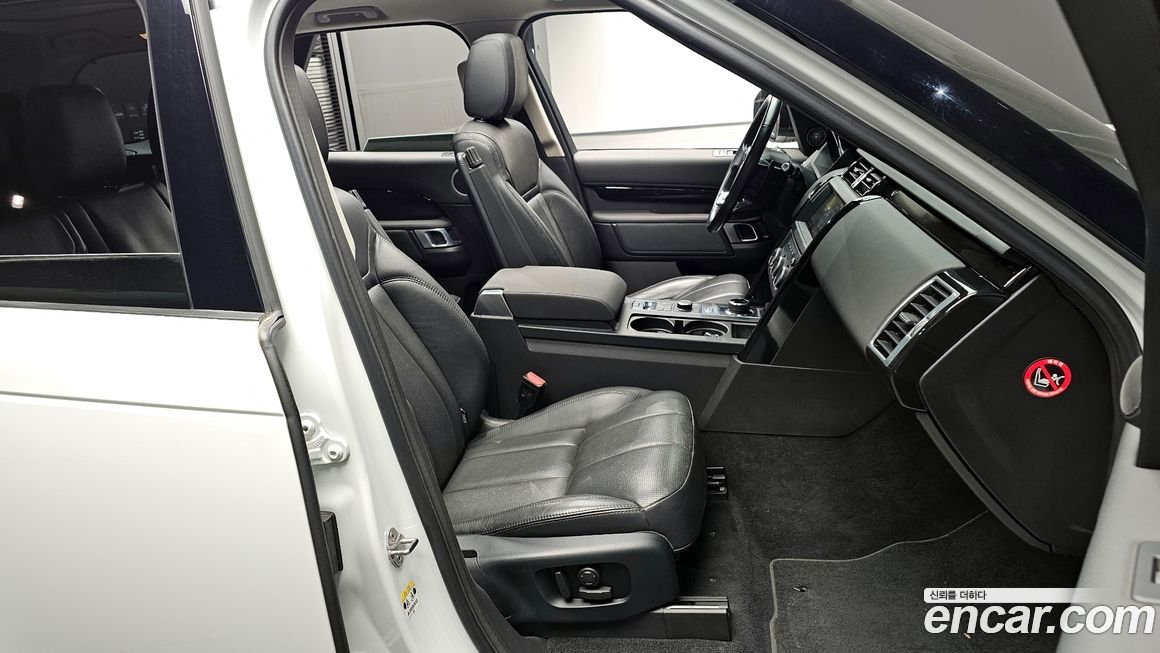 Land Rover Discovery 2018