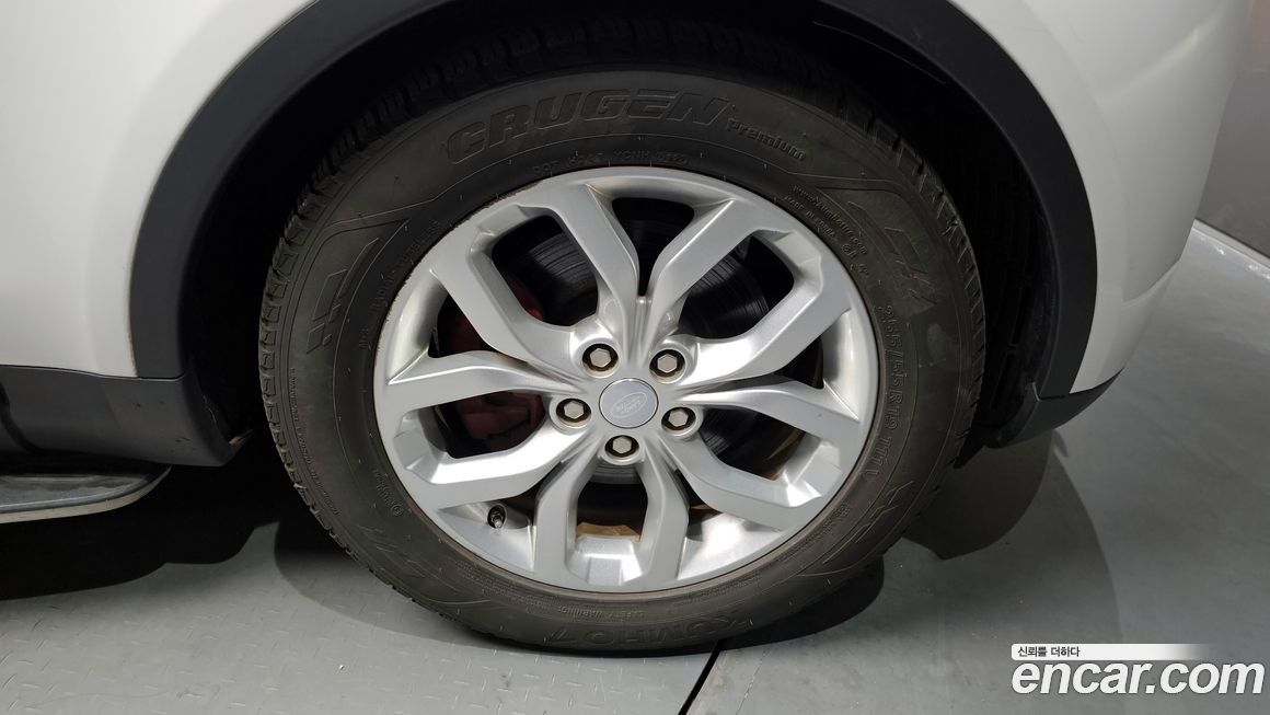 Land Rover Discovery 2018