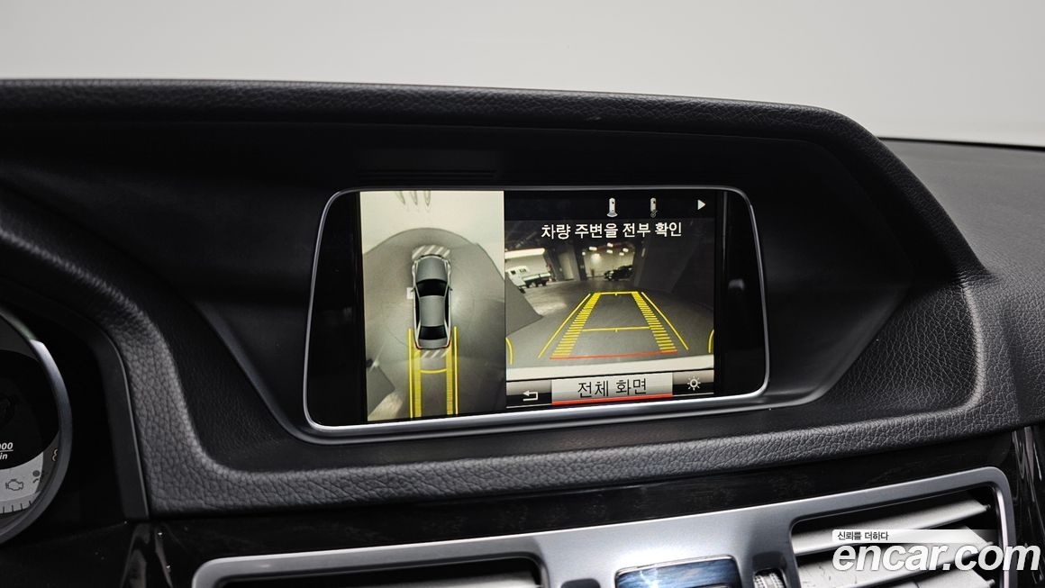 Mercedes-Benz E-Class 2015
