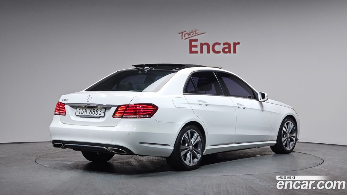 Mercedes-Benz E-Class 2015