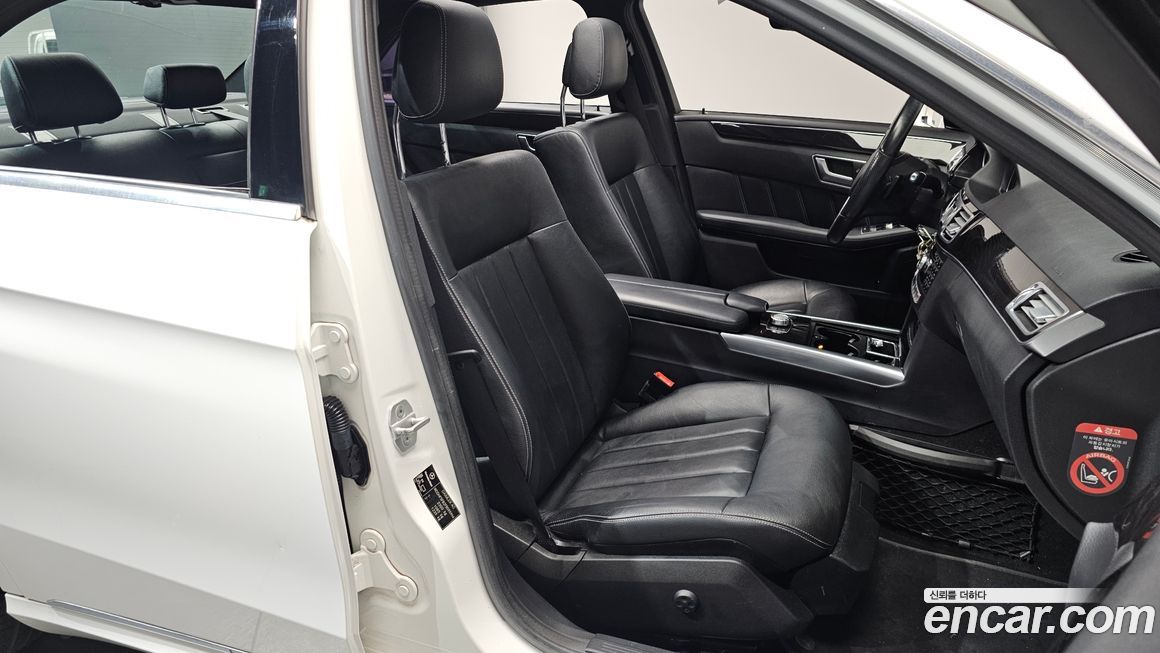Mercedes-Benz E-Class 2015