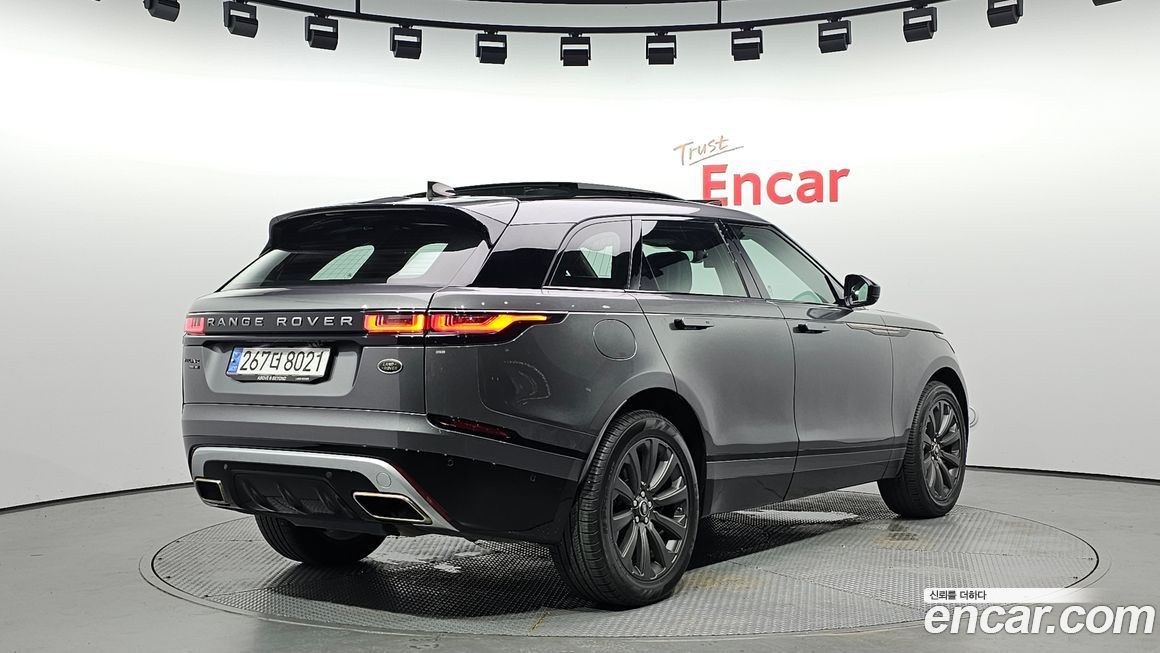 Land Rover Range Rover Velar 2018