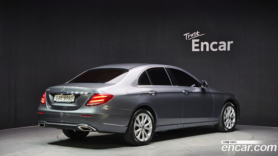 Mercedes-Benz E-Class 2019