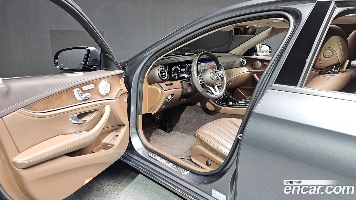 Mercedes-Benz E-Class 2019