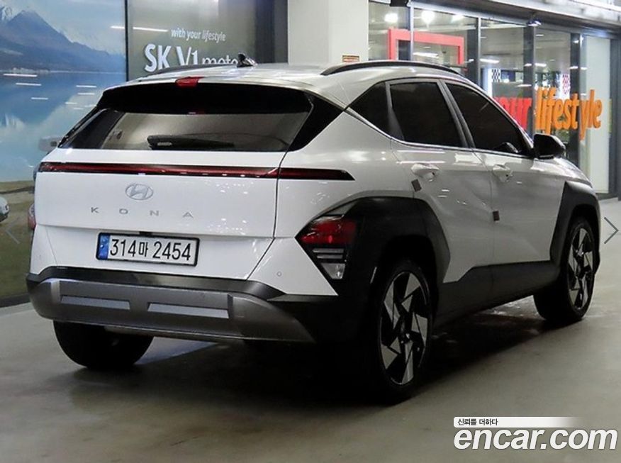 Hyundai Kona 2025