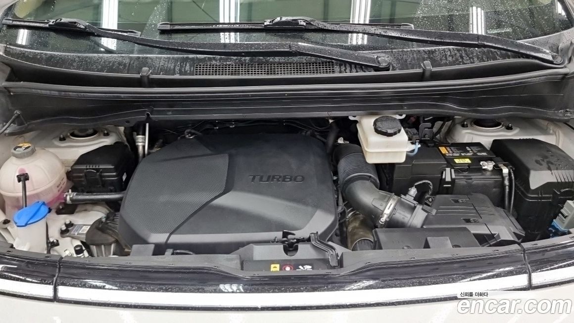 Hyundai Staria 2023